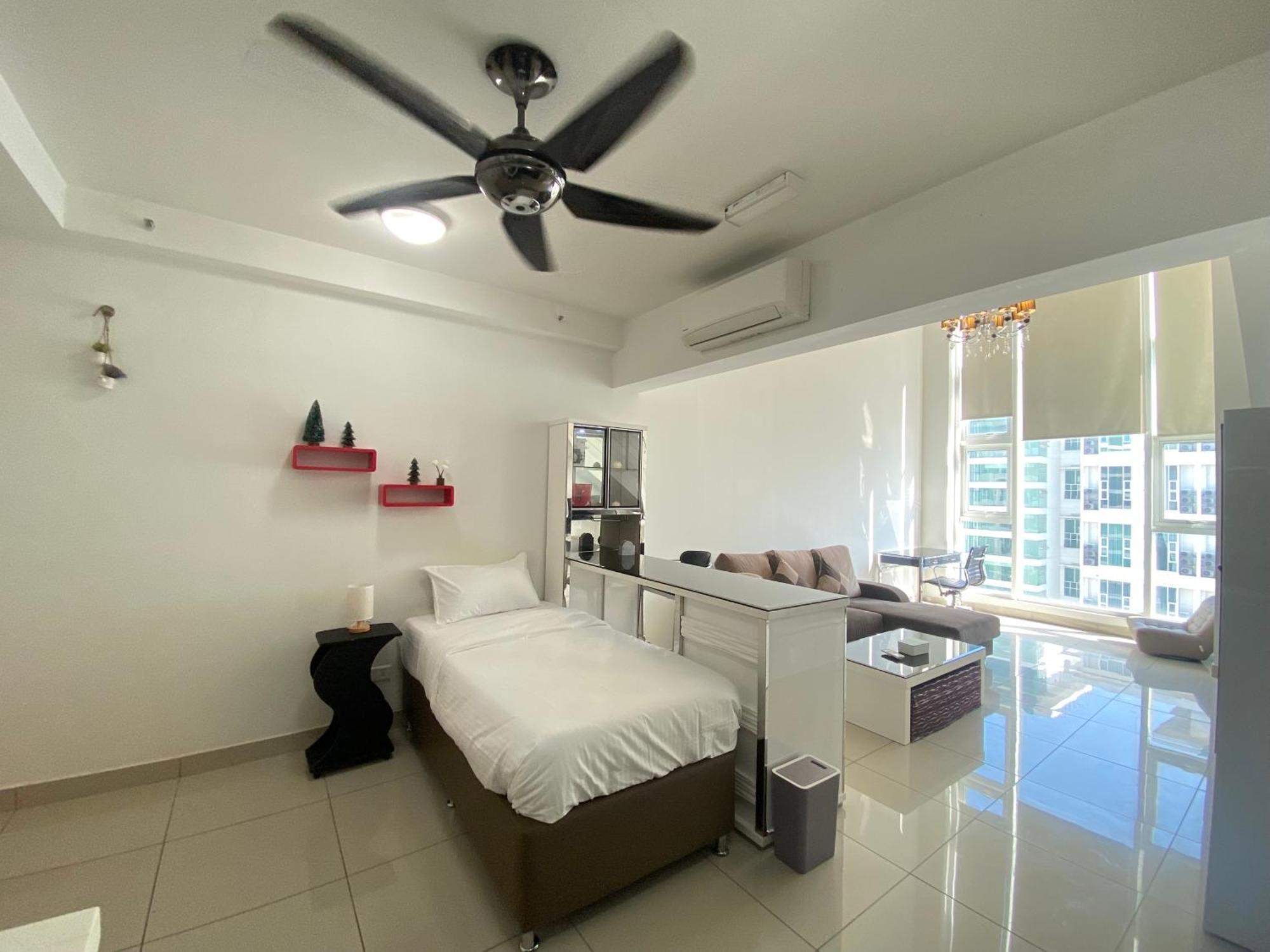 Duplex 775sq Ft Near Mid Valley Kuala Lumpur