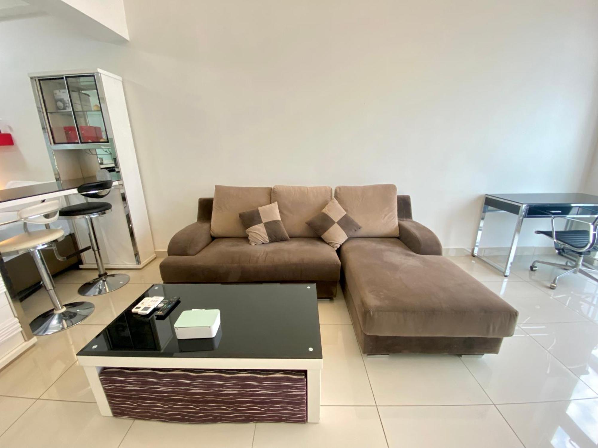 Appartement Duplex 775sq Ft Near Mid Valley *