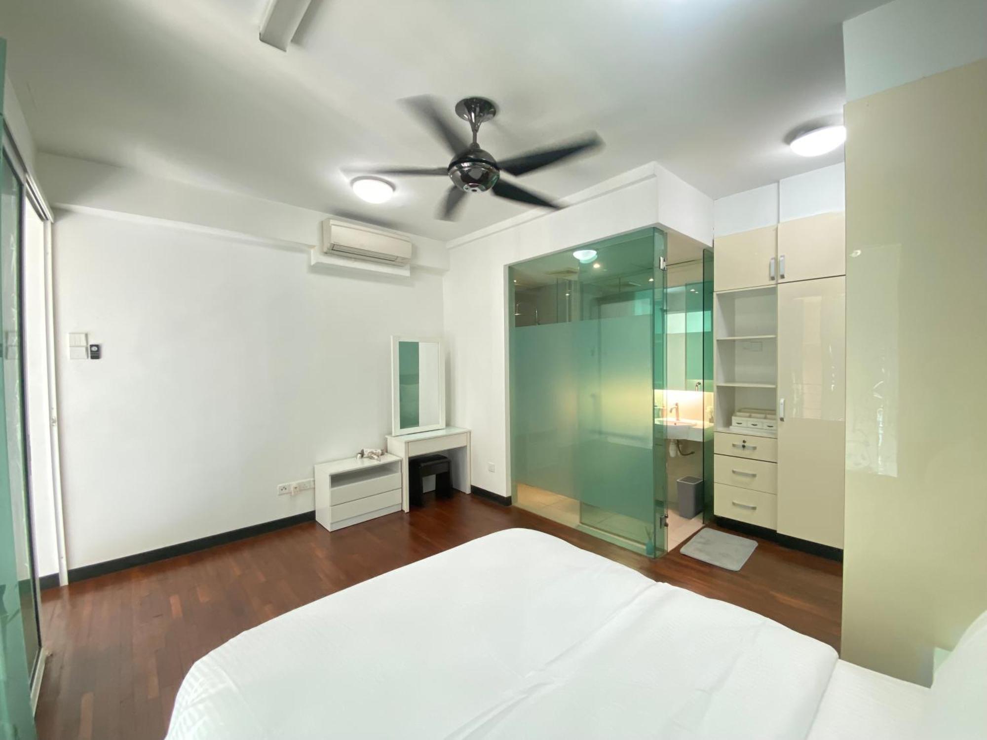 Duplex 775sq Ft Near Mid Valley Kuala Lumpur